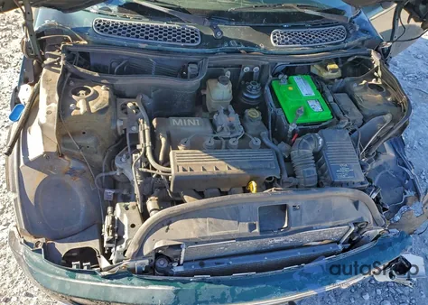 2003 Mini Cooper z USA, uszkodzony, nr VIN WMWRC33493TC41248